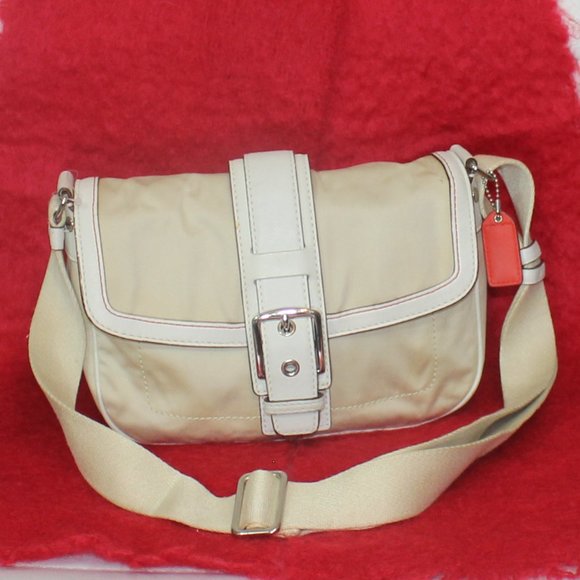 COACH Hampton Beige Cream Red Convertible Signature Purse No:A0769-F10707 - Picture 1 of 13
